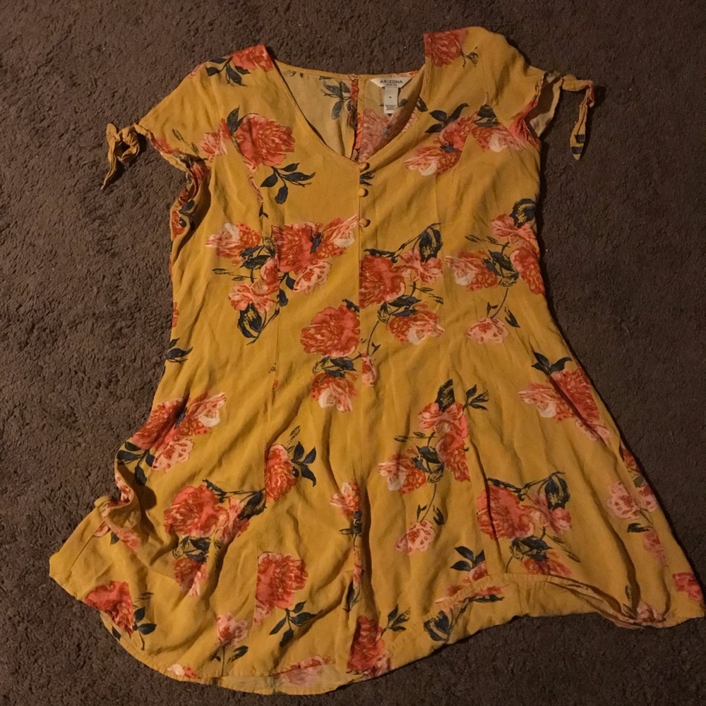 Floral Dress 🌸